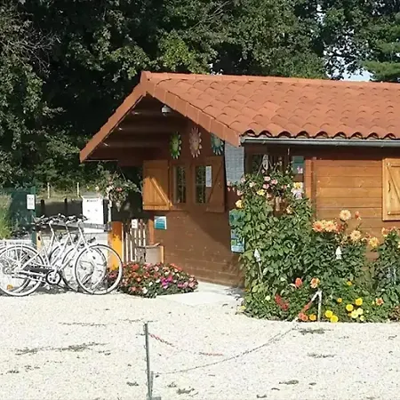 Zecamping 3 Etoiles Familial Pet Friendly Avec Piscine Et Restaurant 3* Sandrans