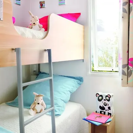 Zecamping 3 Etoiles Familial Pet Friendly Avec Piscine Et Restaurant